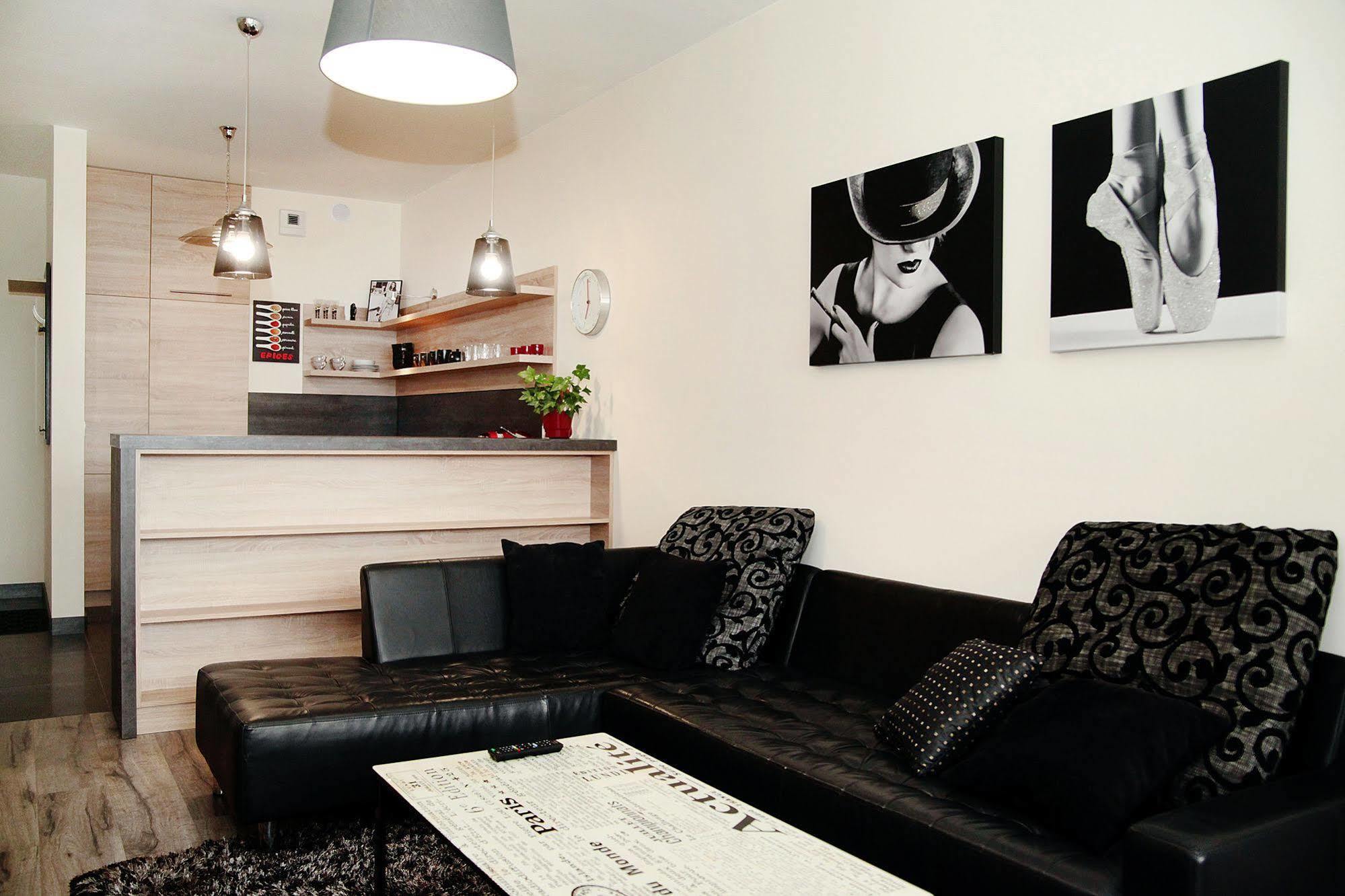 Livin Apartments Santocka Szczecin Luaran gambar